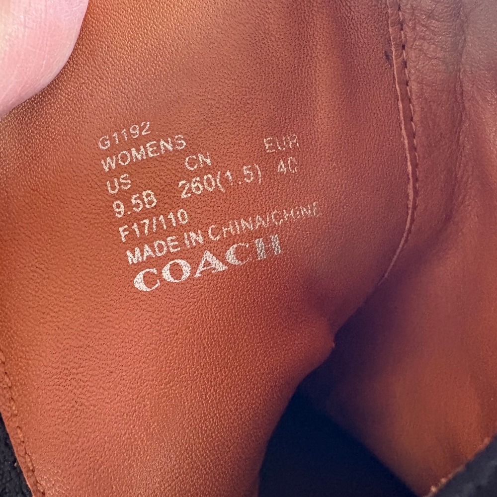Coach G1192 Black Leather Turnlock Tea Rose Boots 9.5 B Cap Toe Zipper UNUSED - Picture 9 of 9